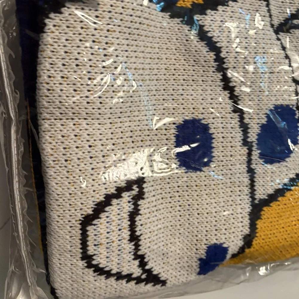Vintage Pillsbury Doughboy Heavy Acrylic Throw Blanket 58